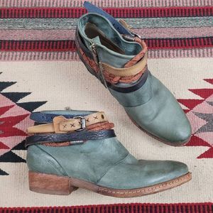 A.S. 98 Begonia Leather Ankle Booties Sz 39 US 8.5-9 Green Braided Embellished
